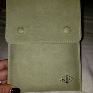 VCA VAN CLEEF & ARPELS Silk Satin Large Travel Pou